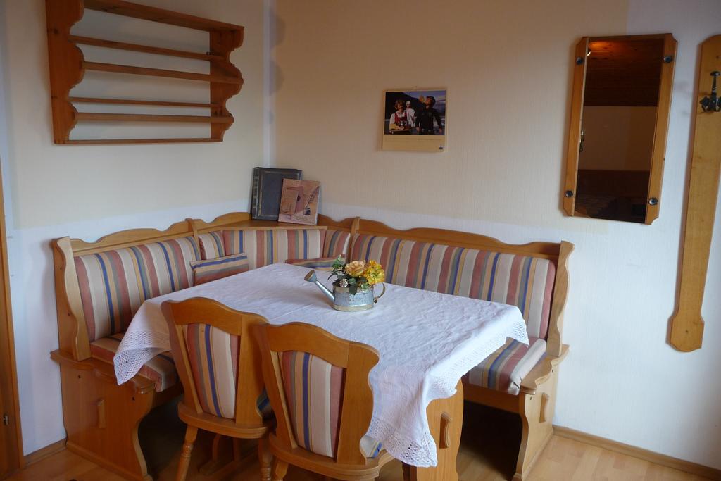 Apartamento Haus Gebhard Reutte Habitación foto
